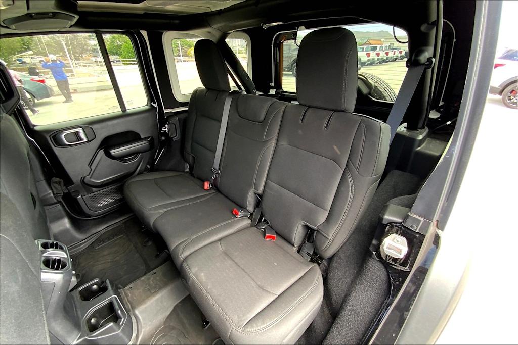 Thumbnail: 2021 Jeep Wrangler - 29