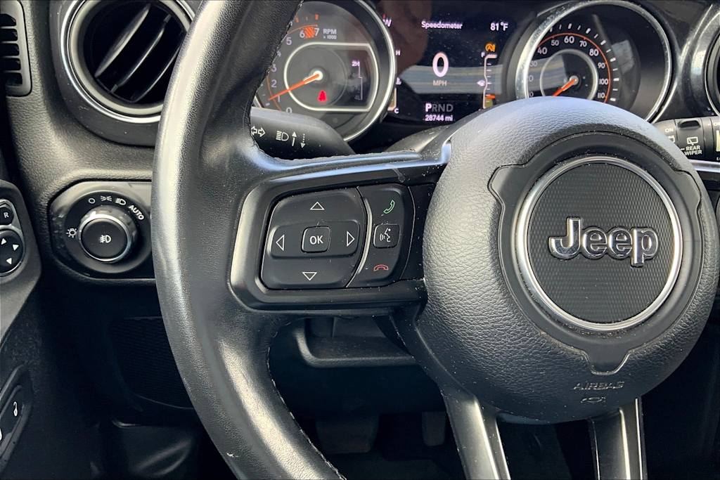 Thumbnail: 2021 Jeep Wrangler - 24