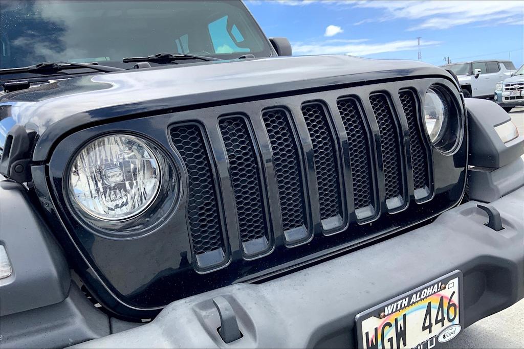 Thumbnail: 2021 Jeep Wrangler - 33