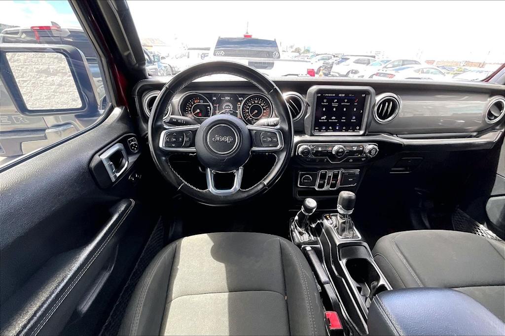 Thumbnail: 2021 Jeep Wrangler - 14