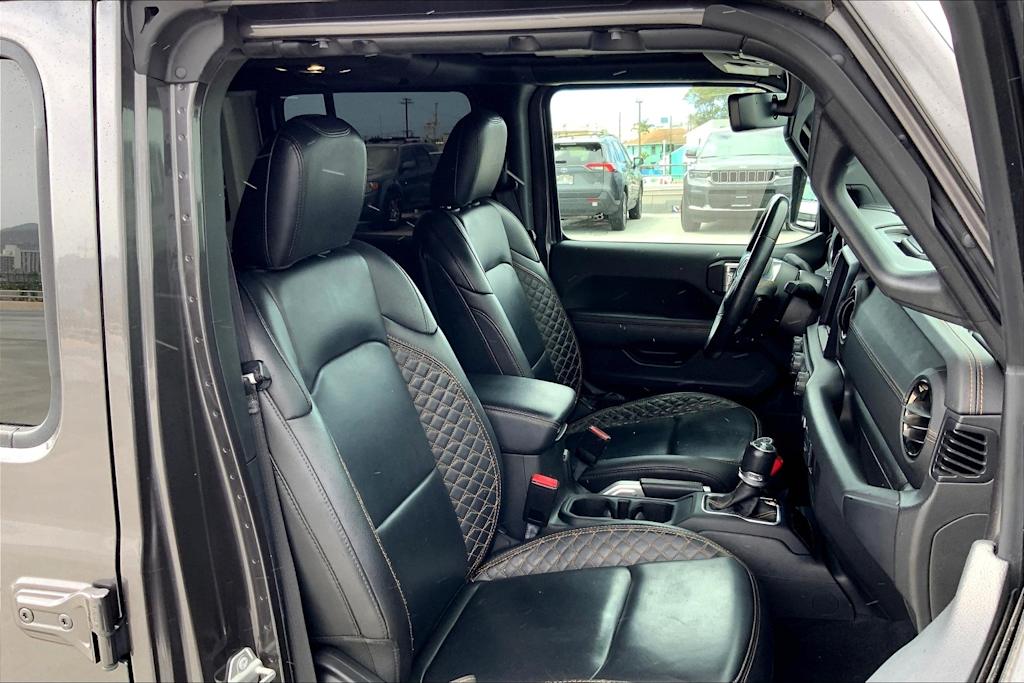 Thumbnail: 2021 Jeep Wrangler - 22