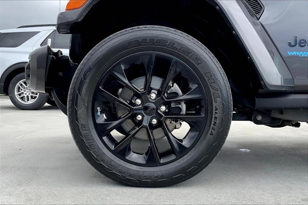 Thumbnail: 2021 Jeep Wrangler - 8