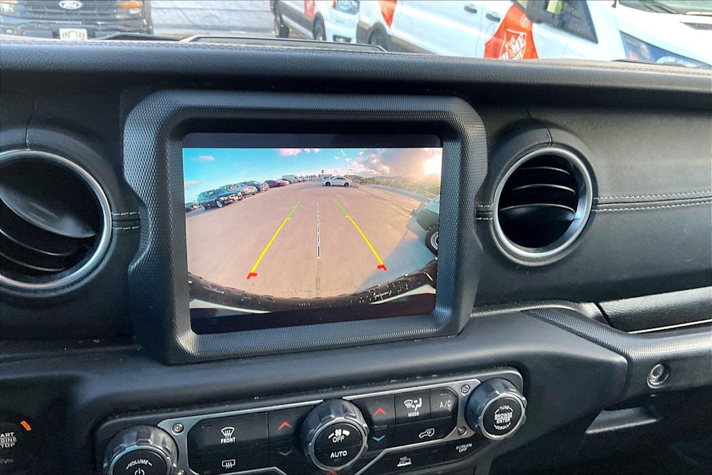 Thumbnail: 2023 Jeep Wrangler - 26