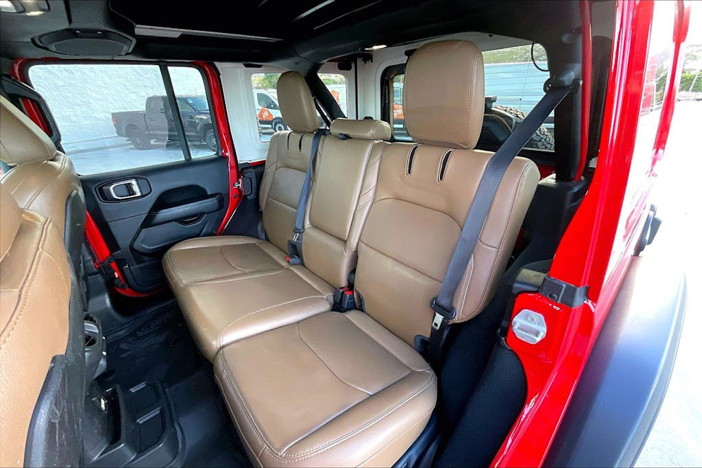Thumbnail: 2023 Jeep Wrangler - 29