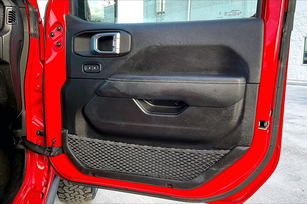 Thumbnail: 2023 Jeep Wrangler - 28