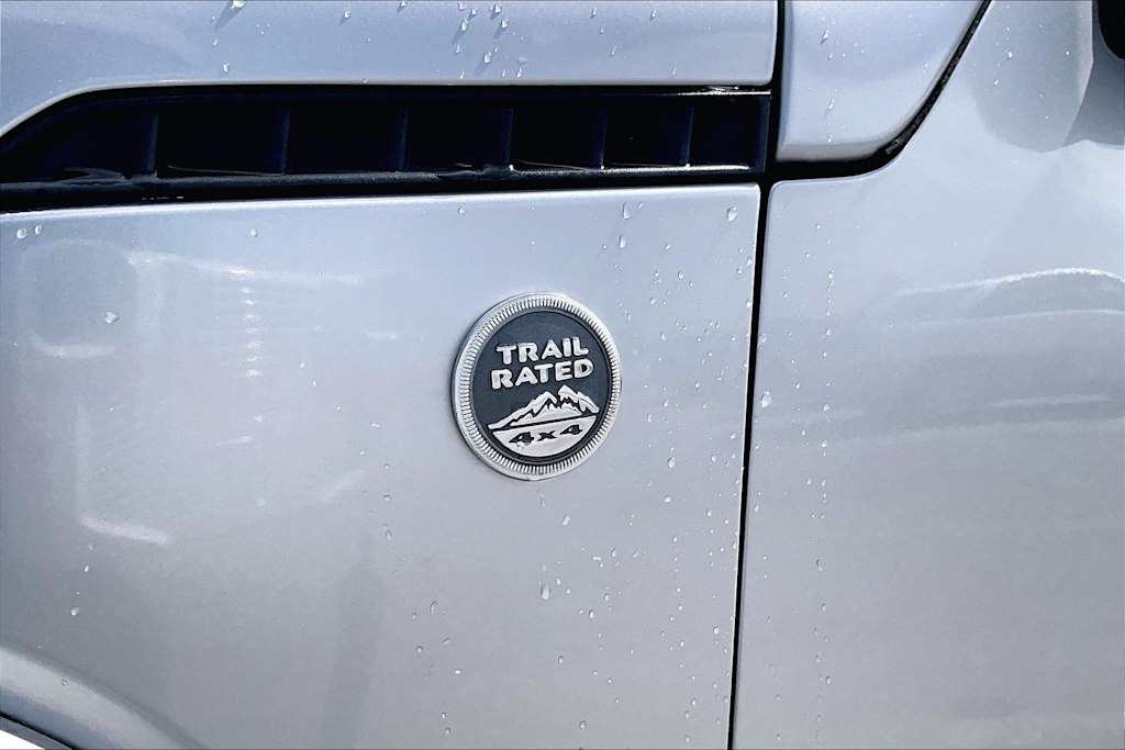 Thumbnail: 2012 Jeep Liberty - 7