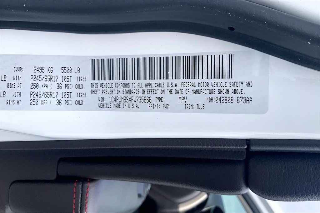 Thumbnail: 2015 Jeep Cherokee - 20