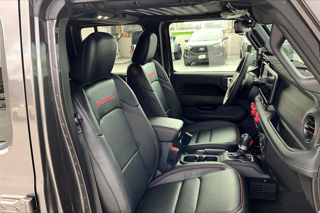 Thumbnail: 2024 Jeep Wrangler - 11