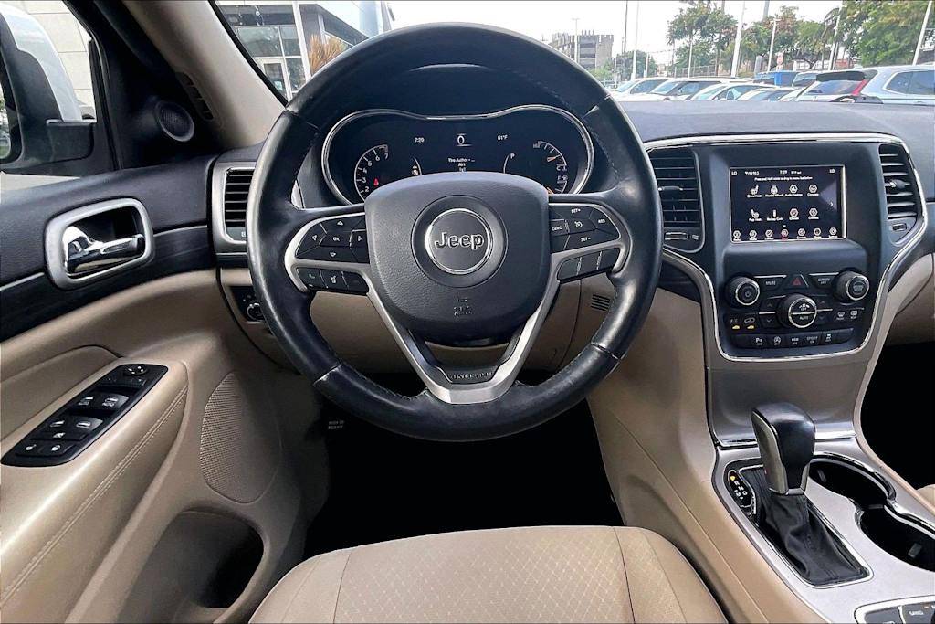 Thumbnail: 2019 Jeep Grand Cherokee - 14