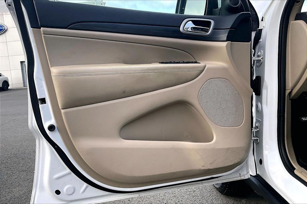 Thumbnail: 2019 Jeep Grand Cherokee - 27