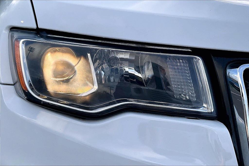 Thumbnail: 2019 Jeep Grand Cherokee - 31