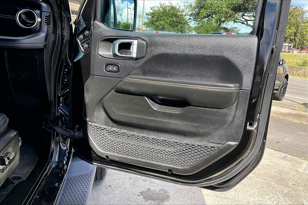 Thumbnail: 2024 Jeep Wrangler - 28