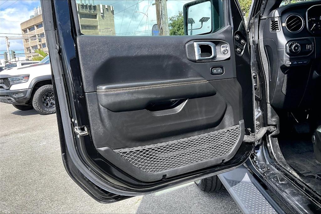 Thumbnail: 2024 Jeep Wrangler - 27
