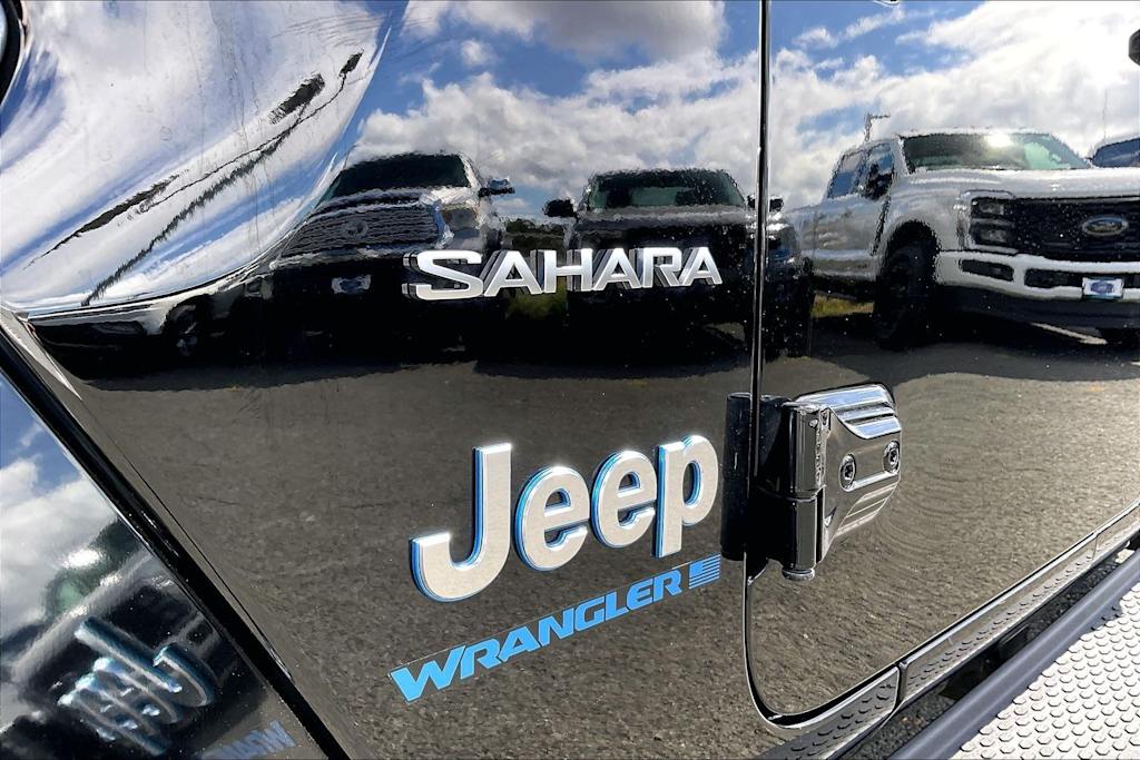 Thumbnail: 2024 Jeep Wrangler - 7