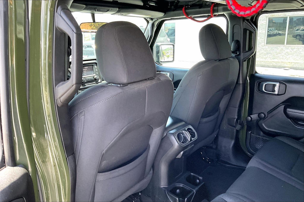 Thumbnail: 2021 Jeep Gladiator - 20