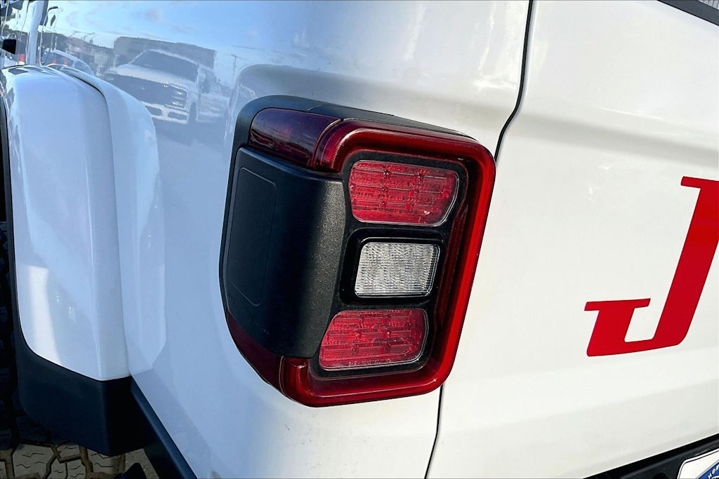 Thumbnail: 2020 Jeep Gladiator - 32