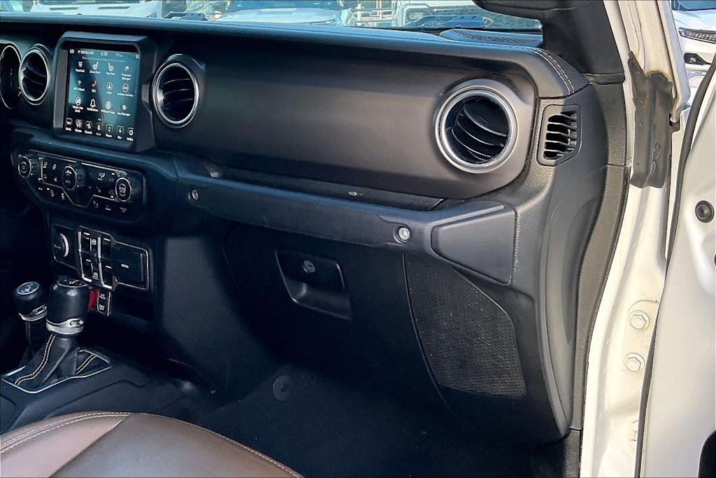 Thumbnail: 2020 Jeep Gladiator - 23