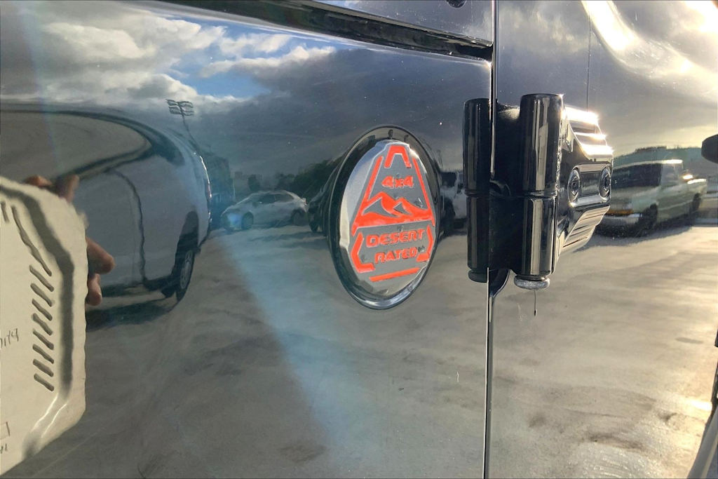 Thumbnail: 2021 Jeep Gladiator - 22