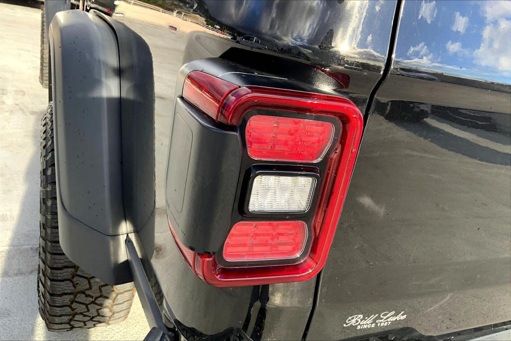 Thumbnail: 2021 Jeep Gladiator - 33