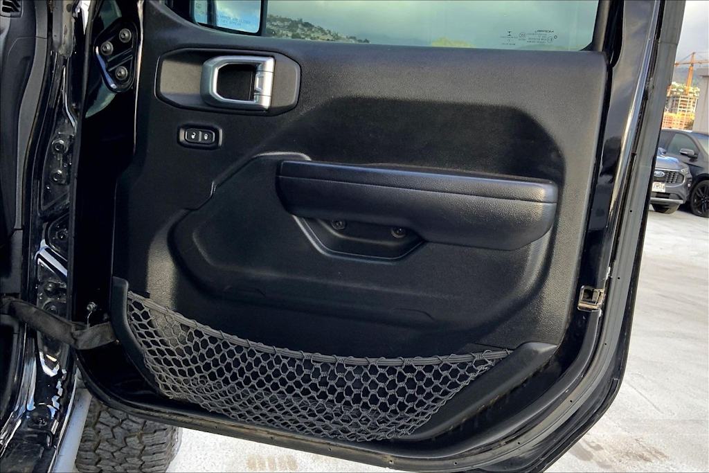 Thumbnail: 2021 Jeep Gladiator - 29