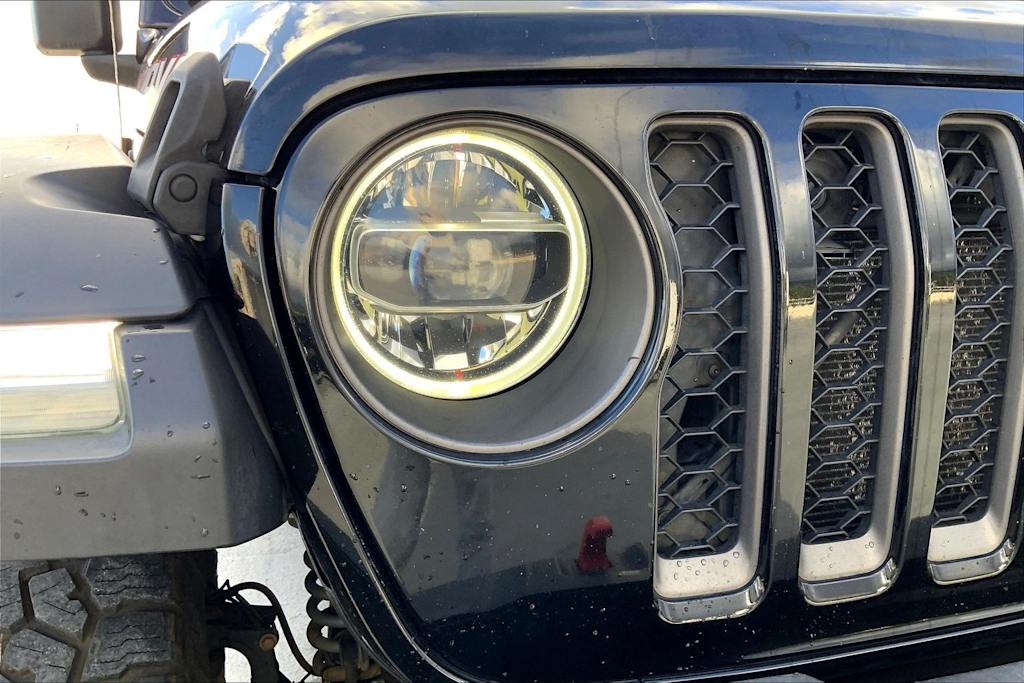 Thumbnail: 2021 Jeep Gladiator - 32