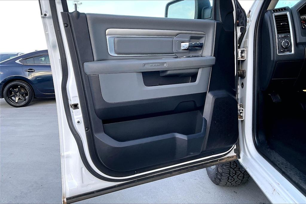 Thumbnail: 2017 RAM 1500 - 27