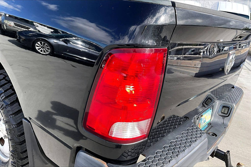 Thumbnail: 2018 RAM 1500 - 32