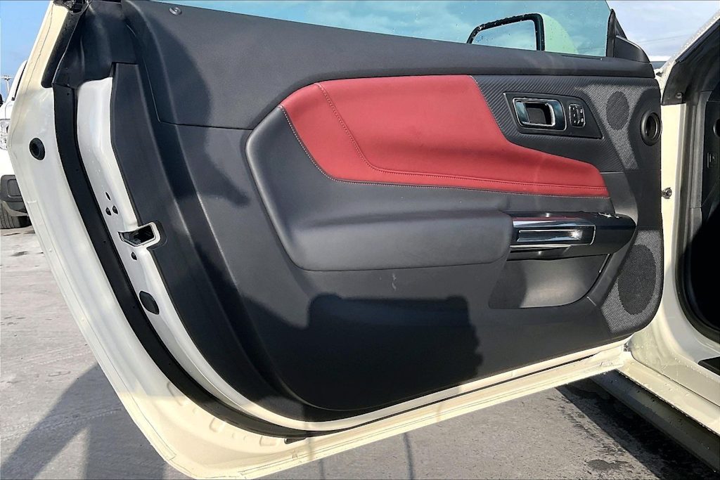 Thumbnail: 2025 Ford Mustang - 27