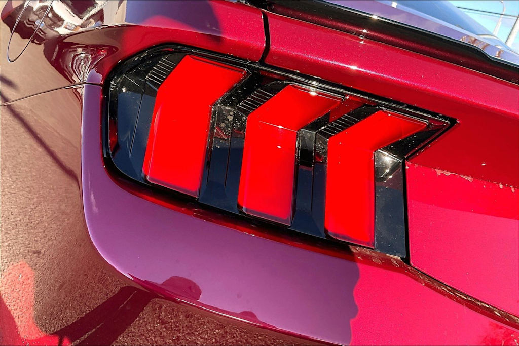 Thumbnail: 2025 Ford Mustang - 31