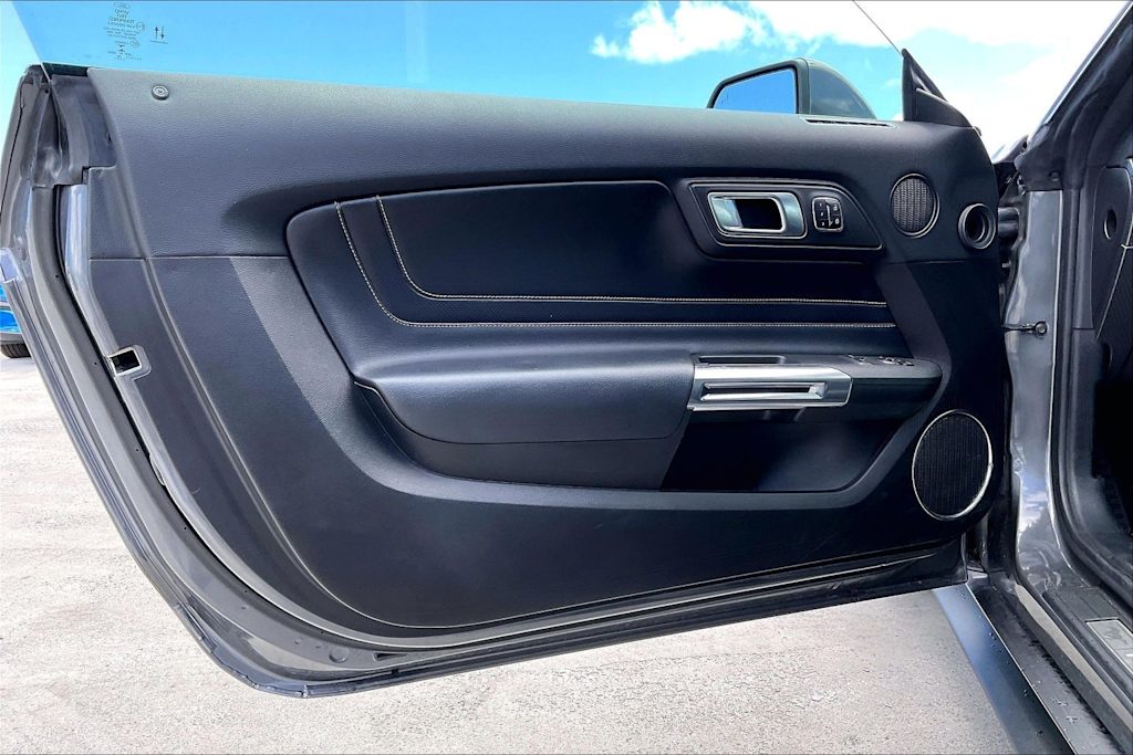 Thumbnail: 2022 Ford Mustang - 27