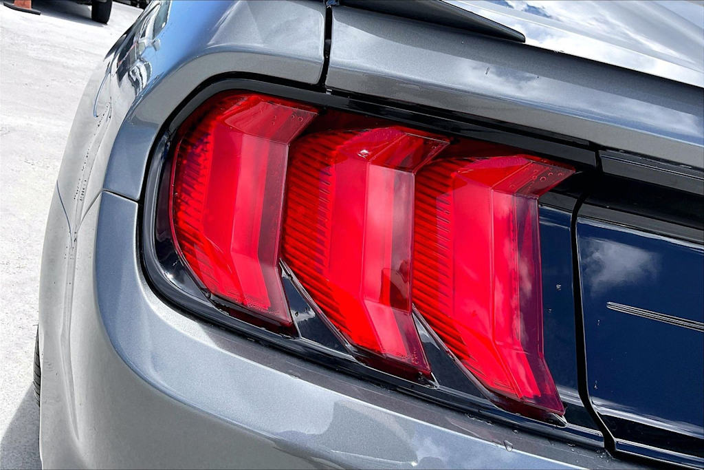 Thumbnail: 2022 Ford Mustang - 31
