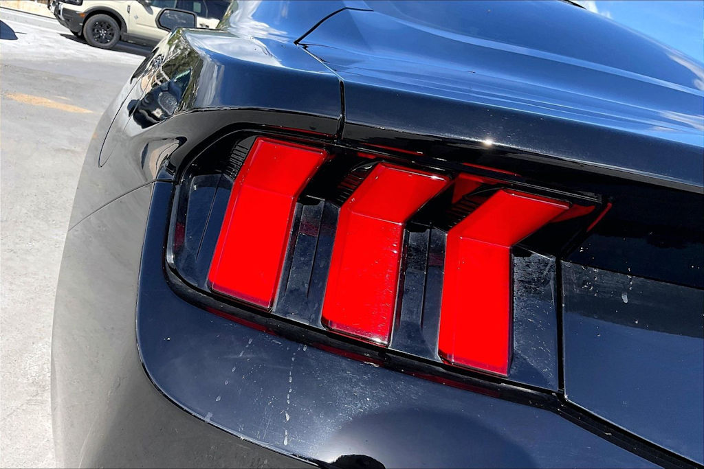 Thumbnail: 2025 Ford Mustang - 31