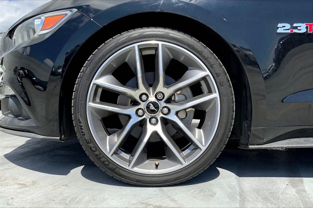 Thumbnail: 2016 Ford Mustang - 8