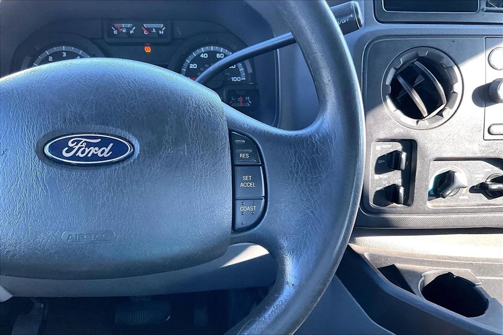 Thumbnail: 2011 Ford Econoline - 25