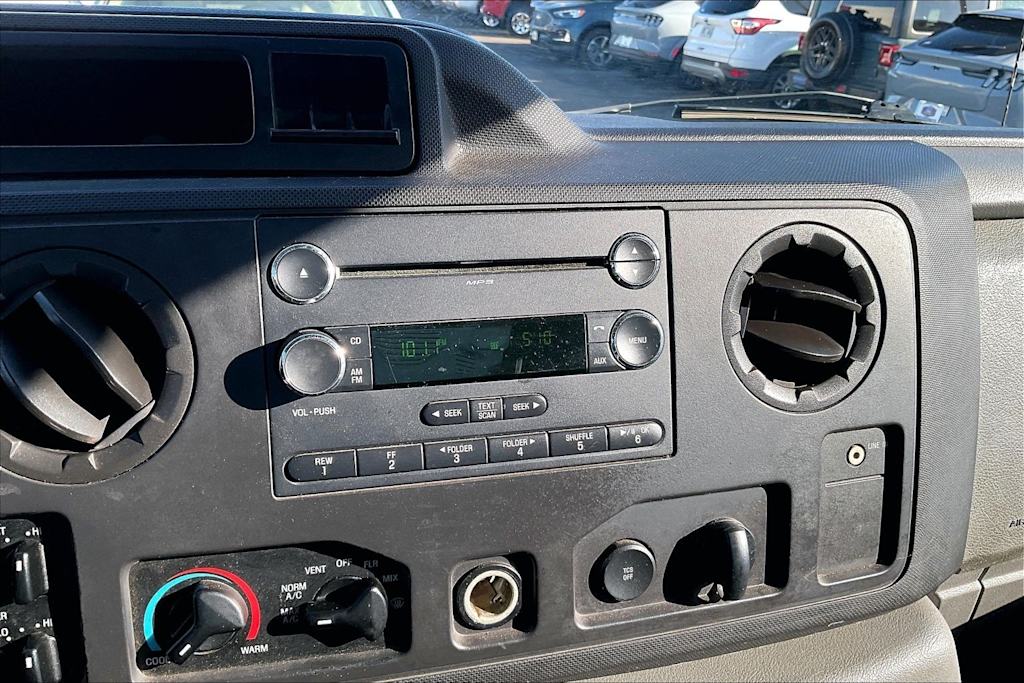 Thumbnail: 2011 Ford Econoline - 26