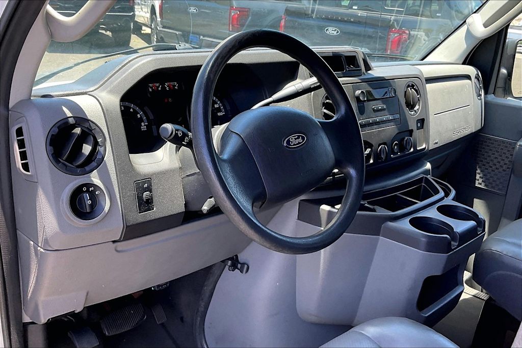 Thumbnail: 2014 Ford Econoline - 2