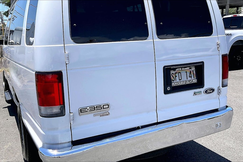 Thumbnail: 2014 Ford Econoline - 20