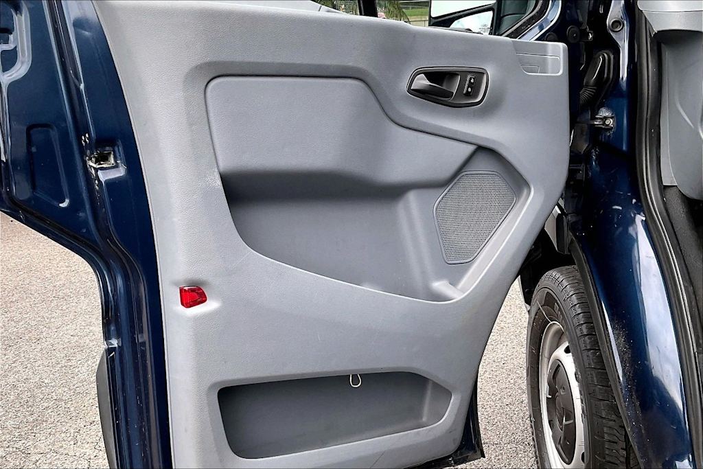 Thumbnail: 2017 Ford Transit Series - 27