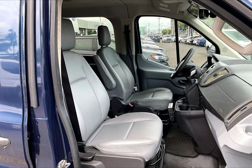 Thumbnail: 2017 Ford Transit Series - 12