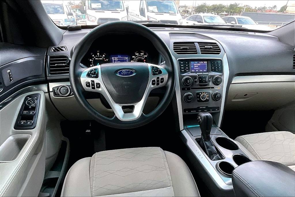 Thumbnail: 2014 Ford Explorer - 12