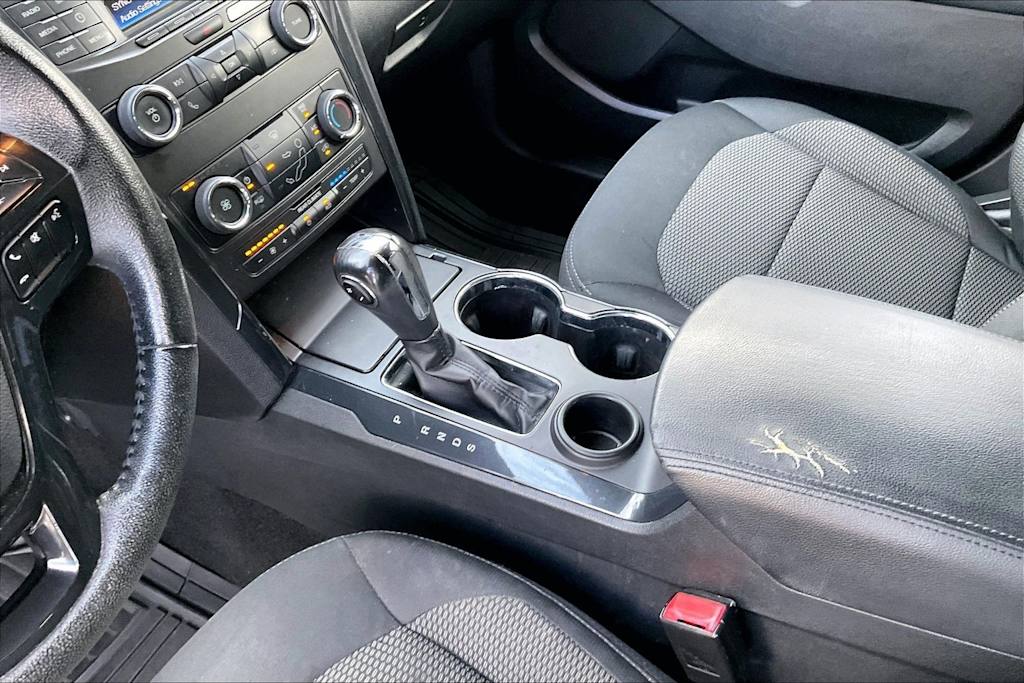 Thumbnail: 2019 Ford Explorer - 17
