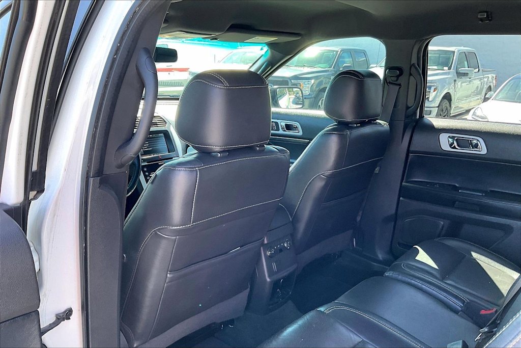 Thumbnail: 2014 Ford Explorer - 13