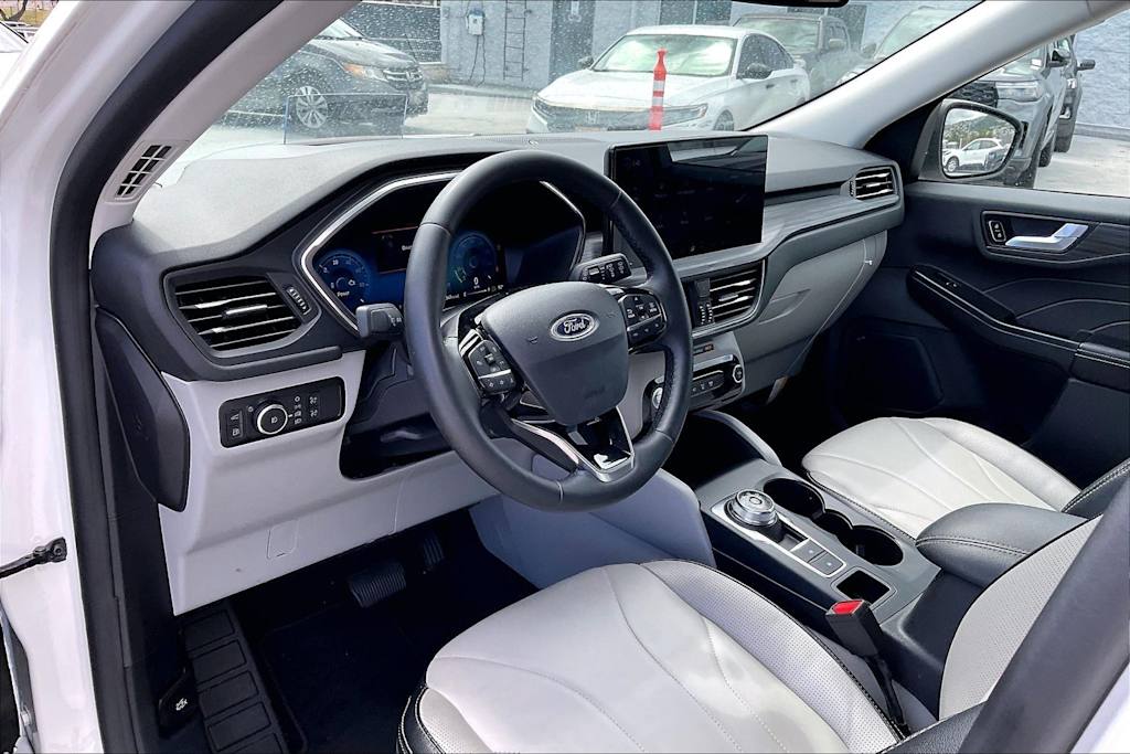 Thumbnail: 2025 Ford Escape - 2