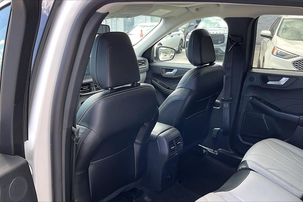Thumbnail: 2025 Ford Escape - 13