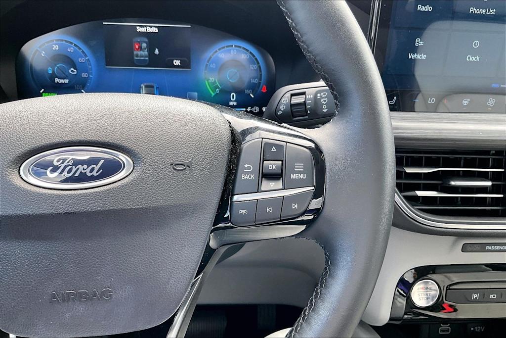 Thumbnail: 2025 Ford Escape - 26