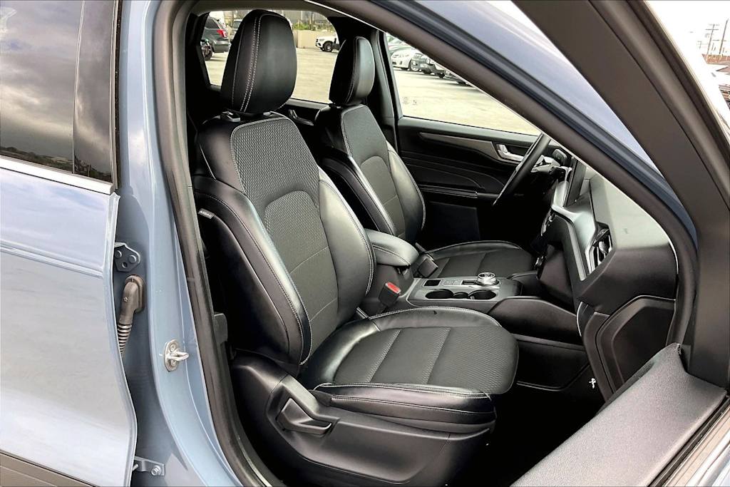 Thumbnail: 2025 Ford Escape - 12
