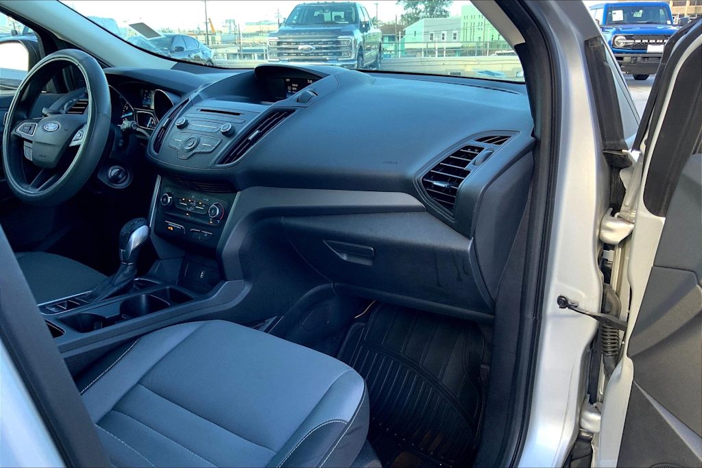 Thumbnail: 2018 Ford Escape - 23