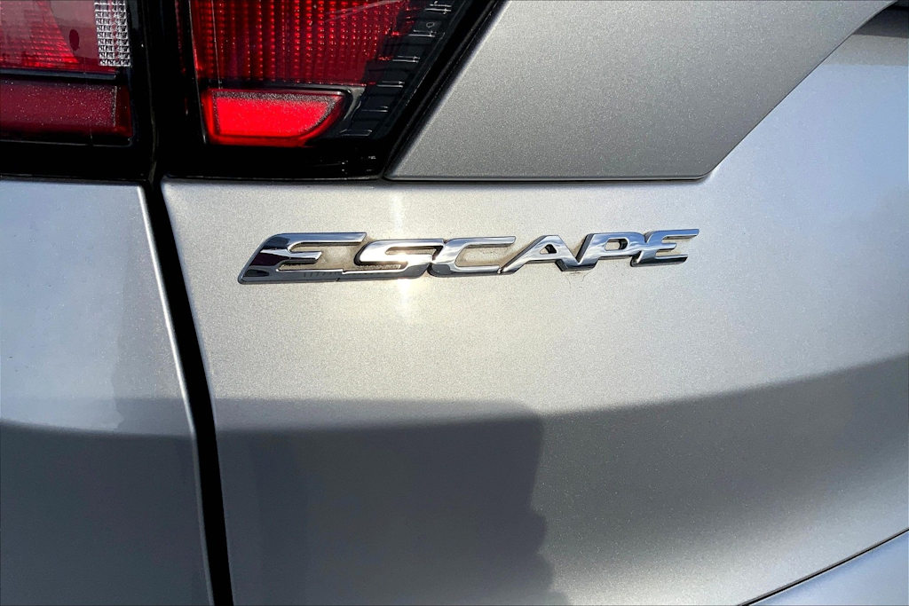 Thumbnail: 2018 Ford Escape - 7