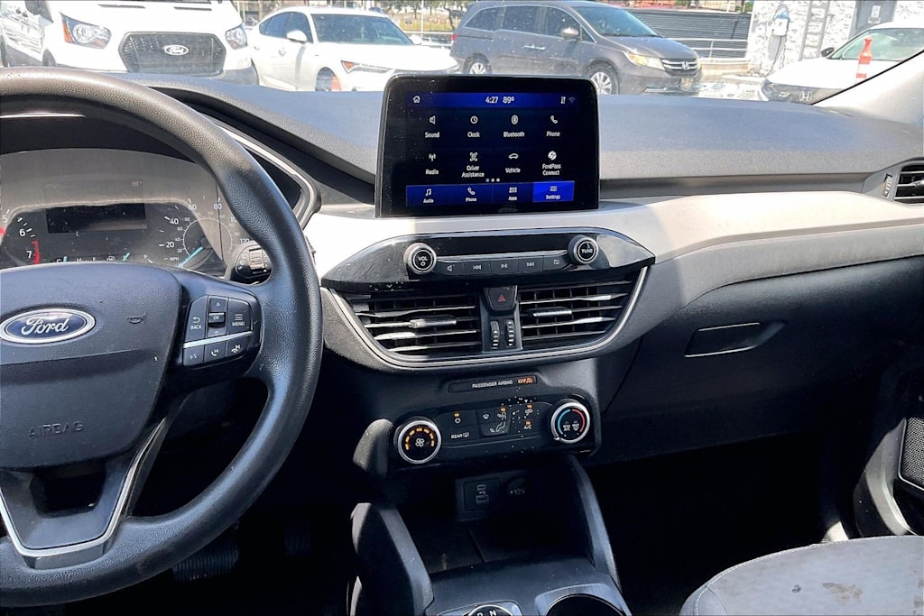 Thumbnail: 2022 Ford Escape - 15