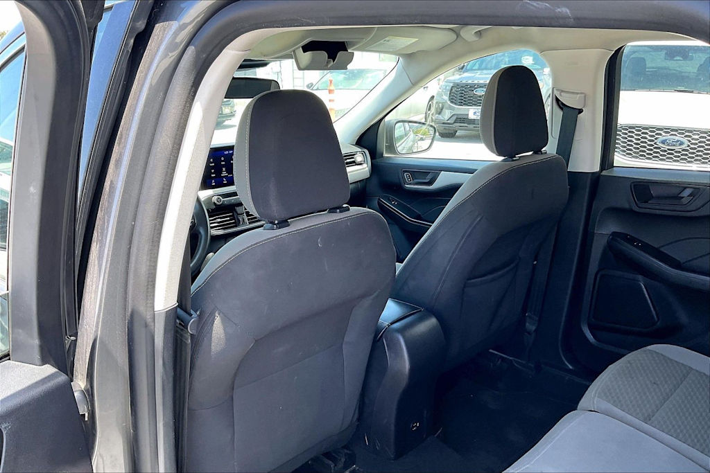 Thumbnail: 2022 Ford Escape - 21